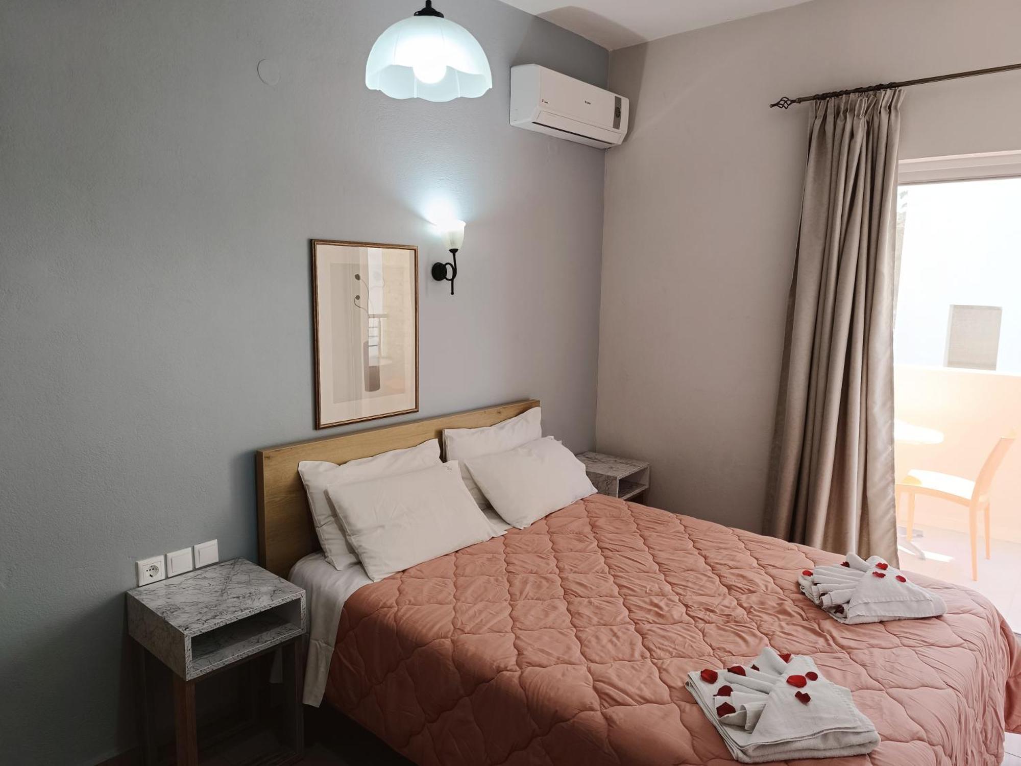 Miramare Apartments 플라타니아스 외부 사진